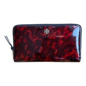 Tory Burch Robinson Zip Tortoise Print Patent Leather Long Wallet Red Brown